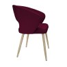 Krzesło AURA tapicerowane welurem MG02 śliwka - nogi dąb
